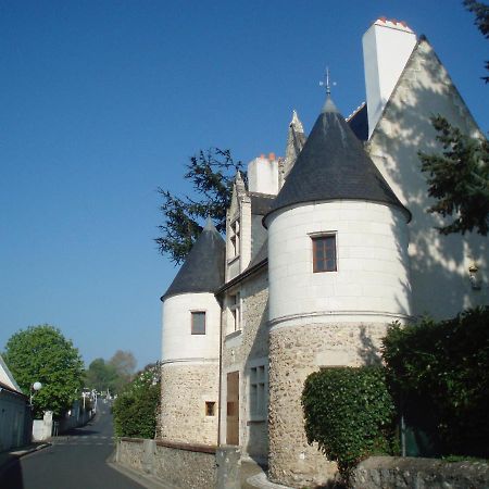 Manoir Du Rouvre Hotel Mettray Eksteriør billede